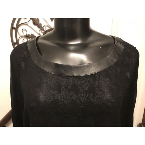Small Trouve Long Sleeve Sheer Faux Leather Trim Women's Top - Picture 5 of 8